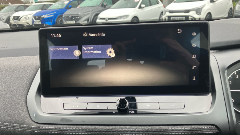 Nissan Qashqai 1.3 DiG-T MH Acenta Premium 5dr Petrol Hatchback